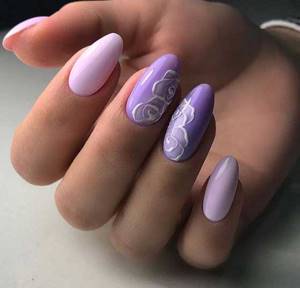 Lilac and flower - manicure