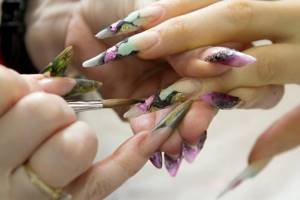 How long does it take to do nail extensions? Description and technology of the procedure 