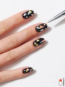 You&#39;re just space - how to draw the night sky on your nails? photo 28137 