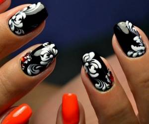 Learn how to make monogram nail designs step by step for beginners.