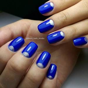 Bright blue manicure