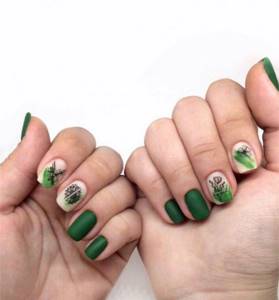 Зеленый френч на ногтях фото_10