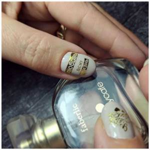 Gold nail stickers